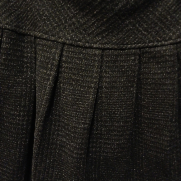 Chouyatou Women's Casual Plaid A-Line Wool Pleated Short Skirt Charcoal - Picture 2 of 8